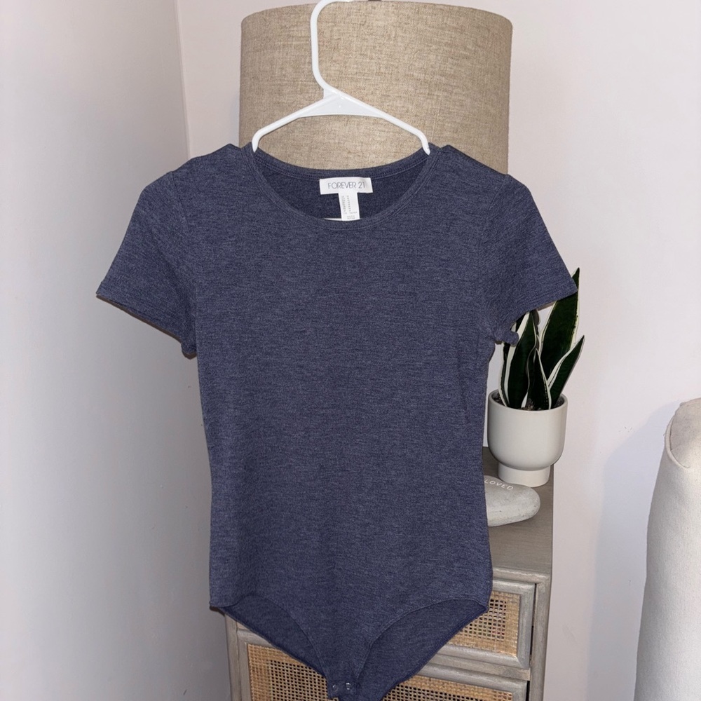 Forever 21 Navy Short Sleeve Top